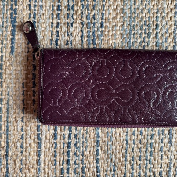 Coach Wallet - Picture 2 of 4